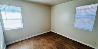 Gorgeous Remodeled 4+2 - $2800 Gallery 10