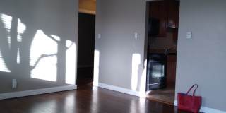 Mountain View 2 Bedroom 1 Bath Duplex on a Hill Gallery 13