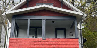 3 FREE City Blue Curb Passes- 3 Bed/1 Bath Home located close to Sunnyside and Downtown Campus- Available 5/20/2026 Gallery 19