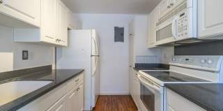 Waipio Gentry 2BR/1BA Ground-Floor Corner Unit with Large Lanai, A/C & Parking Gallery 11