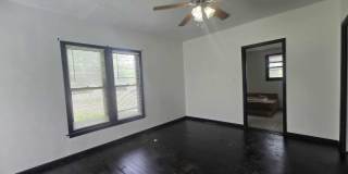 Charming Corner lot for rent! Gallery 21
