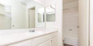 Eastwood Apartment Homes Gallery 35