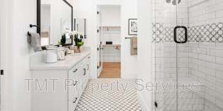 9001 Ventura Street Gallery 65