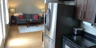 1 Bedroom, 1 Bathroom Condo w/ Secure Parking Garage - Walk to Vandy, Belmont & Hillsboro Village Gallery 4