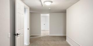 Recently Updated 4-Bedroom Near DU – Utilities Included + Garage Available Gallery 10