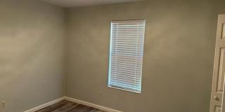 3421 N Carnation Court Gallery 17