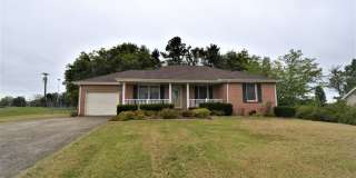 3 Bedroom Pet Friendly Home For Rent Near Dover Crossing! Gallery 1