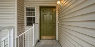 2 Bedroom Condo in Great HOA Community!! Gallery 1