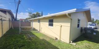 511 N 60th Way Gallery 14