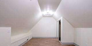 301 E 4th St STE 301, #1102 Gallery 8