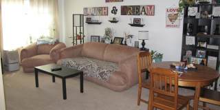 Convenient Location  *2Bed/1.5Bth plus Loft* Townhome in Apple Valley. Avail Sept. 1 Gallery 5
