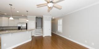 4 Bedroom 3.5 Bath Townhouse in Kingsbridge at Park West - Mt Pleasant Gallery 15