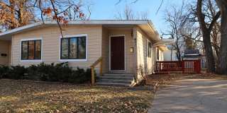 Spacious Duplex for Rent Gallery 1