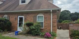 893 NE Park Place Gallery 1