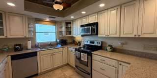Furnished Condo in Green Dolphin Park Gallery 8