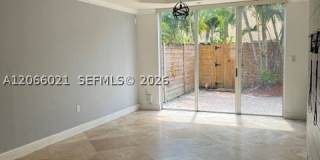 15242 SW 30th Ter Gallery 32