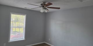 2 Bedroom 1 Bath Upstairs Unit Gallery 6