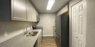 Westwood Apartments Gallery 77