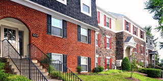 Woodlawn Village Gallery 5