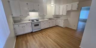 B- 5-Unit 8748-8754 1/2 Cedar Street Gallery 1