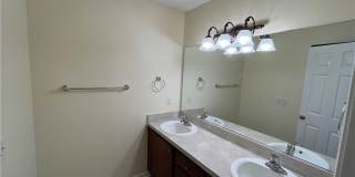 283 Lancaster Way Gallery 7