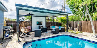 7031 SW 12th Street, Pembroke Pines, FL 33023 - 2003 Gallery 1