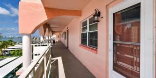 6025 SHORE Boulevard S 6025 SHORE Boulevard S Gallery 1