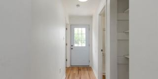 1806 Sussex Street Gallery 19