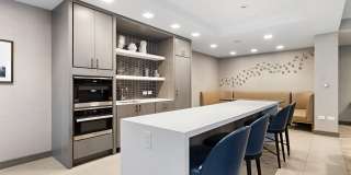 15 Morris Avenue Gallery 34