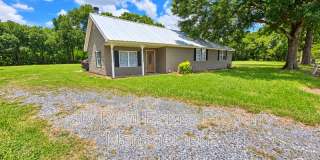 1437 Hebert Lane Gallery 1