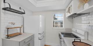 3812 N OAK Drive Gallery 6