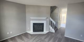 Fantastic 2-Bedroom Townhome in Briargate! Union and Lexington. Gallery 3