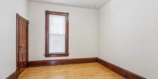 1660 N Marshall St Gallery 23