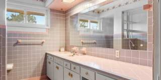 House Close To Campus! Gallery 20