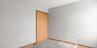 6168 Broad Stripes Ave Gallery 17