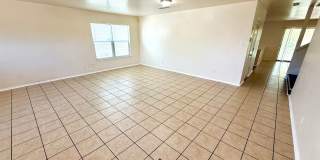 MUST SEE!! 4 Bed | 2.5 Bath | Loft | 2-Car Garage | Covered Patio! Gallery 4
