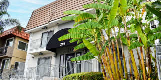 219 S Mairposa Apartments Gallery 6