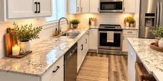 Stunning 2 Bed, 2 Bath Home with 2-Car Garage & Fenced Yard (ALL ONE LEVEL) (MOVE IN SPECIAL FOR OCTOBER MOVE IN) Gallery 1