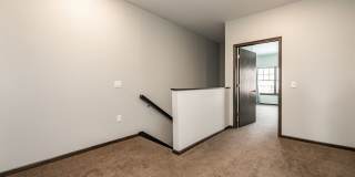 Spacious Townhome In The Kingston Neighborhood Gallery 15