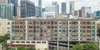 Eighteen25 Downtown Gallery 8