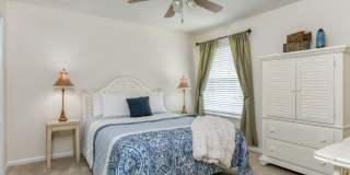 Peaceful Pond-Front Retreat | Family-Friendly 3BR Furnished Home Gallery 23