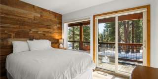 Mountain Modern Retreat- Seasonal Availability Mountain Modern Retreat- Seasonal Availability Gallery 24