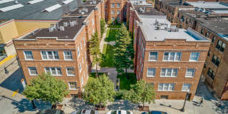 3521-29 1/2 N Broadway Gallery 1