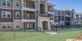 Roots at Waco Gallery 31