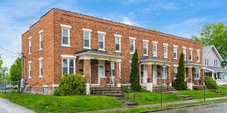 A Touch of Elegance at Townhomes on Gault Gallery 38