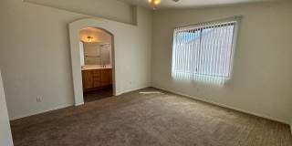 Spectacular 4 Bed/2 Bath House in Rita Ranch! Two Separate Living Areas!! Gallery 9