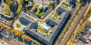 Canter Green Gallery 58