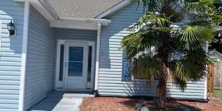 Charming 1-bedroom, 1-bath apartment in Wilmington, NC offering convenient living with UTILITIES INCLUDED Gallery 1