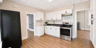 585 Chestnut St. Gallery 4