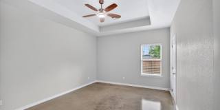 412 W Avenue C Gallery 19